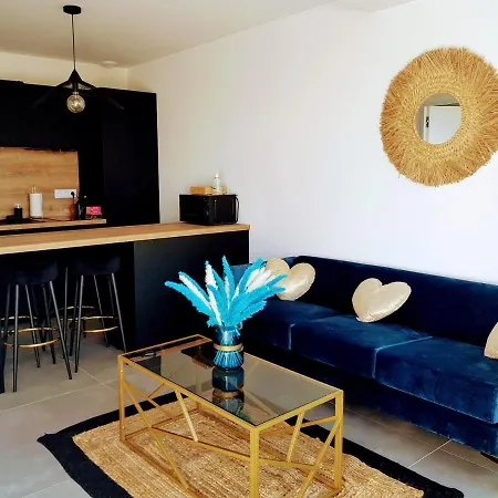 Appartement Romantique Avec Jacuzzi